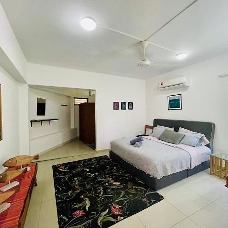 Kk Jungle Hideaway Lovely Apartment 5 Mins Walk To Town Kota Kinabalu Esterno foto