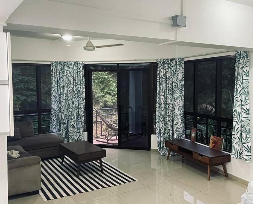 Kk Jungle Hideaway Lovely Apartment 5 Mins Walk To Town Kota Kinabalu Esterno foto