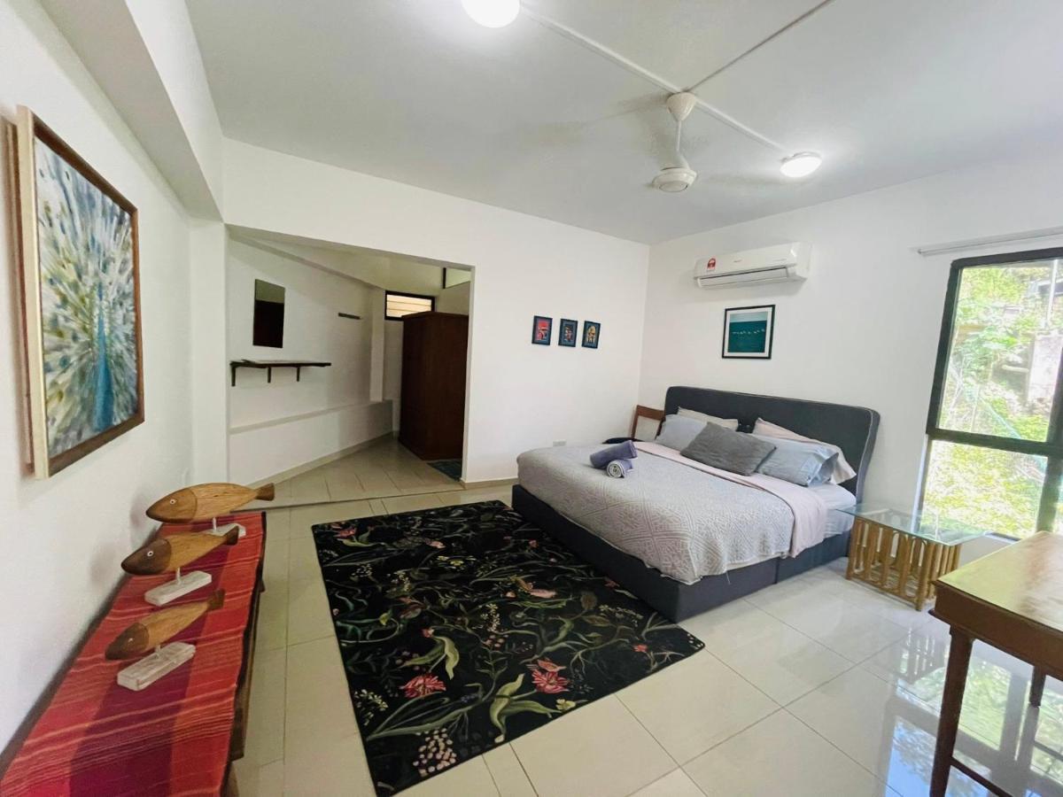 Kk Jungle Hideaway Lovely Apartment 5 Mins Walk To Town Kota Kinabalu Esterno foto