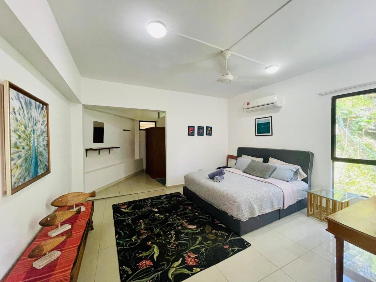 Kk Jungle Hideaway Lovely Apartment 5 Mins Walk To Town Kota Kinabalu Esterno foto